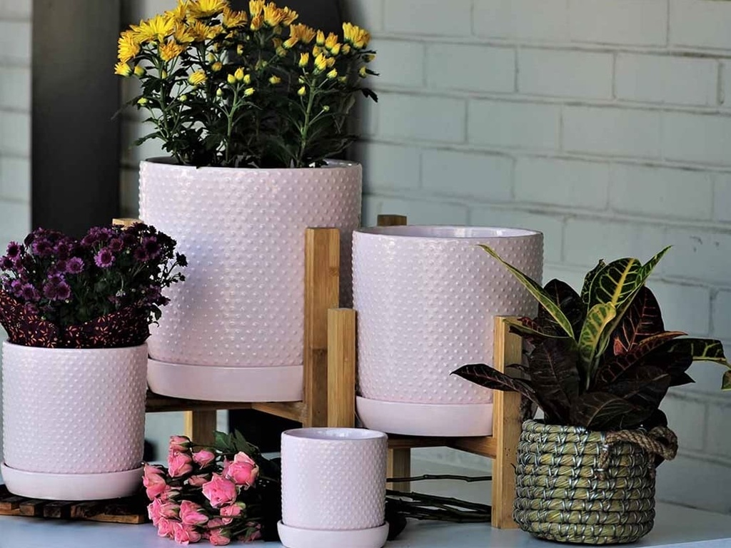 DOTTED CYLINDER PLANTER WITH ATTACHED SAUCER, PASTEL BABY PINK, 9.0"x 9.5", SOLD IN CASE OF 4