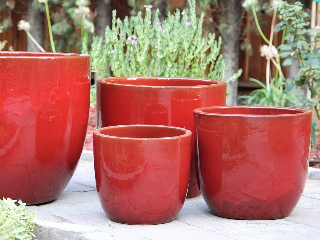 EGG SHELL POTS, LAVISH RED, SET OF 4  22.5" X 18.0", 17.5" X 15.0", 14.0" X 12.0", 11.5" X 12.0"