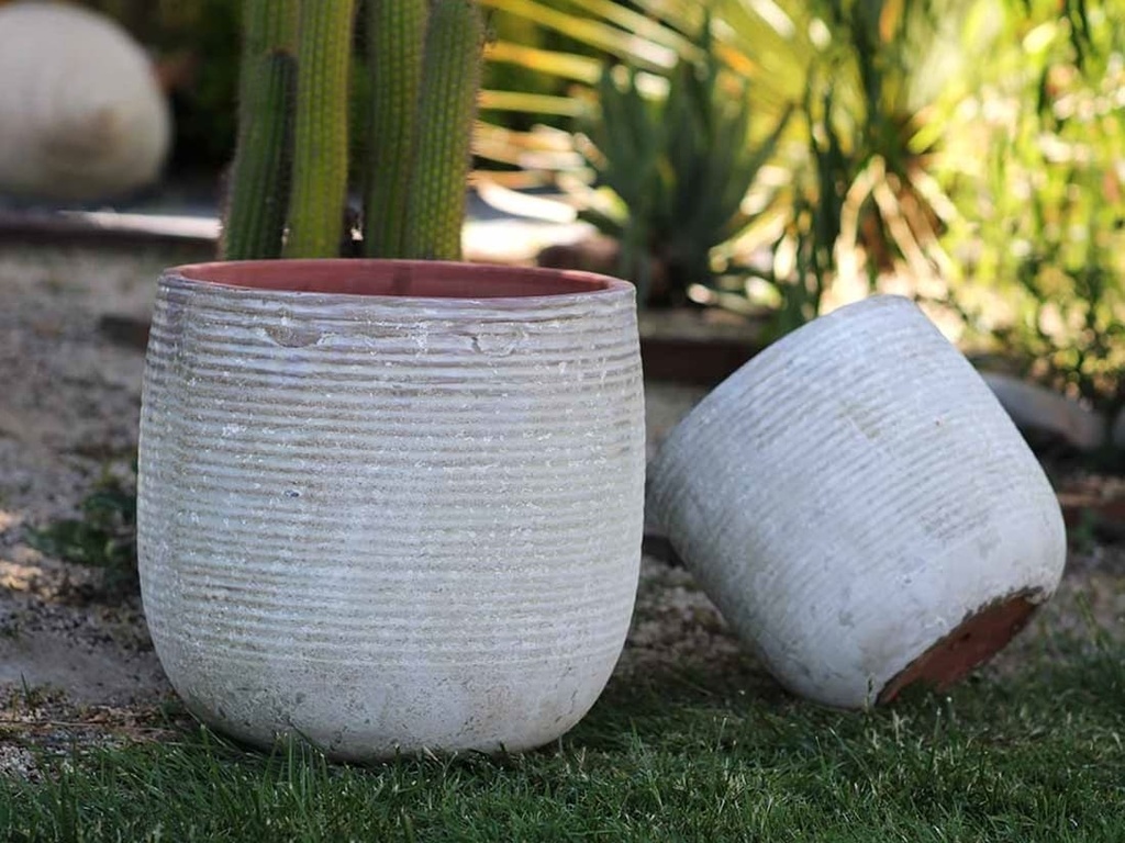 ZINNIA PLANTER, AEGEAN WHITE, SET OF 2- 15.5: X 15.0", 12.0" X 11.5"