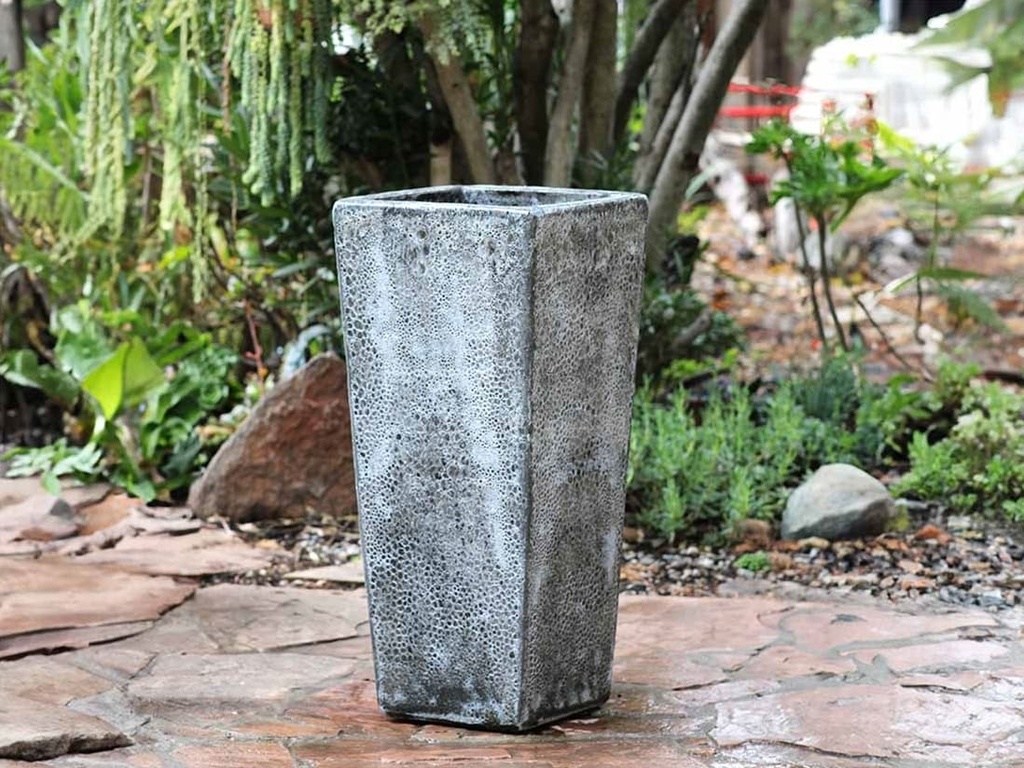 TALL SQUARE PLANTER, CORAL BLACK, 16"X35.5"