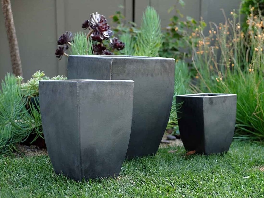 TALL MILAN SQUARE PLANTER, MATTE BLACK, SET OF 3 - 17.5" X 26.0", 14.0" X 20.0", 10.5" X 15.5"