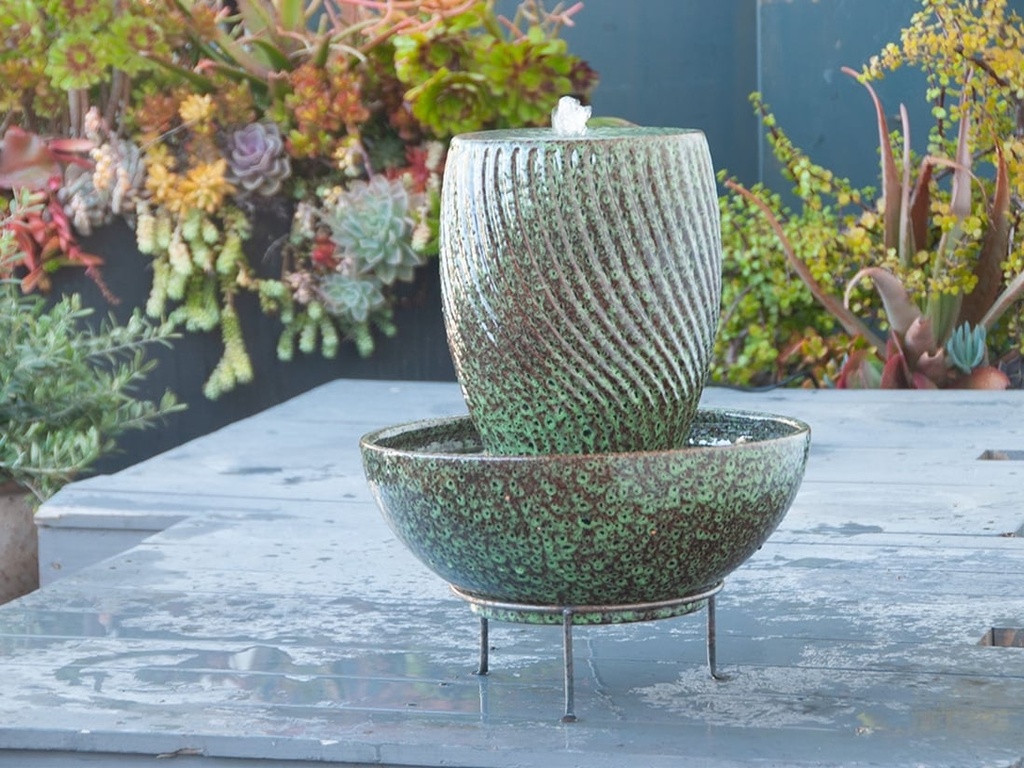 SUNSET TWIST JAR FOUNTAIN, PEAKCOCK GREEN, 10.5"x13" (Base 17.5"x7.5")