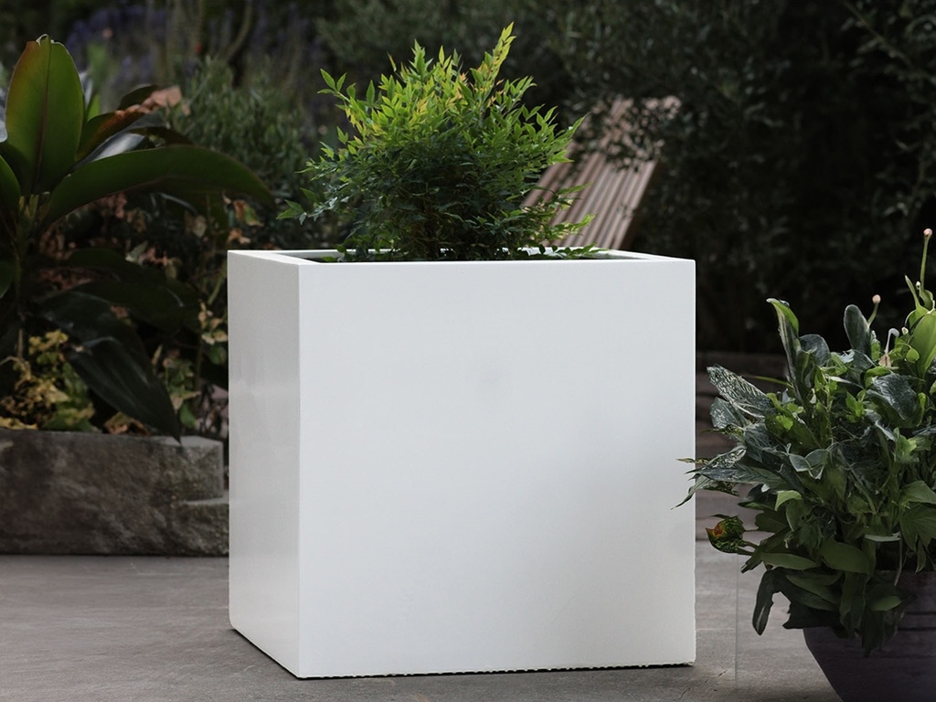 CUBE PLANTER, PURE WHITE, SET OF 5-23.5"x23.5"x23.5", 19.5"x19.5"x19.5", 15.5"x15.5"x15.5", 12"x12"x12", 10"x10"x10"