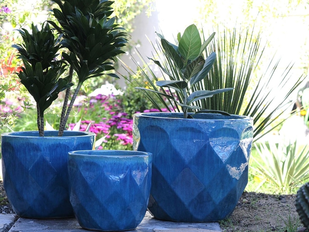 DIAMOND PLANTER, FALLING AQUA, SET OF 3 - 17.5" X 15.0", 14.5" X 13.0", 11.5" X 10.0"