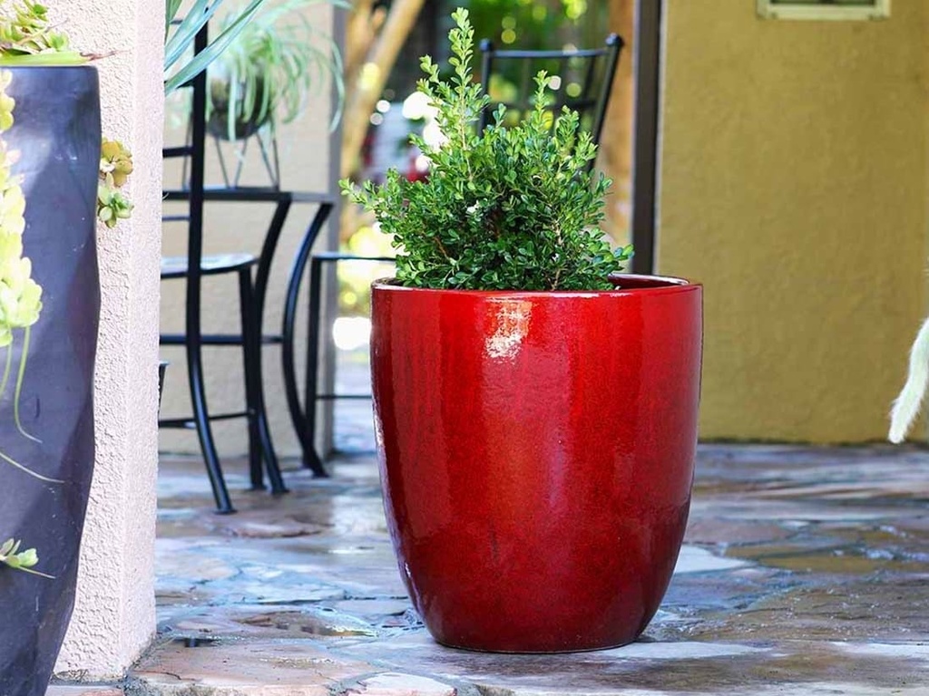 MILANO CONE PLANTER, LAVISH RED, SET OF 3-18"X19.5", 14.5"X15.5", 12"X12"