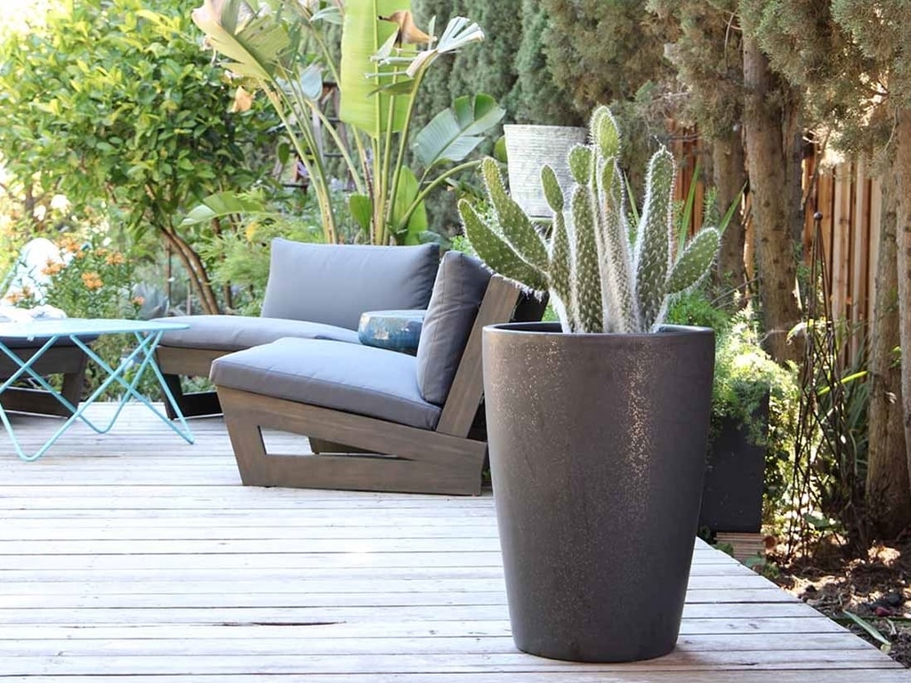TALL TAPERED PLANTER, MATTE BLACK, SET OF 3-17.0" X 23.0", 13.0" X 18.0", 11.0" X 14.0"