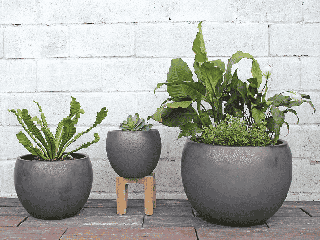 LOW MILANO PLANTER, MATTE BLACK, SET OF 3 - 21.5" X 15.5", 16.0" X 12.0", 12.0" X 10.0"