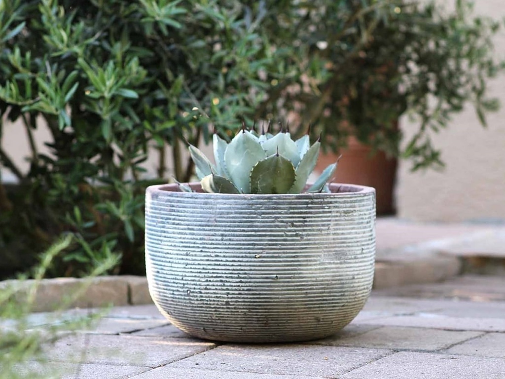 EGG HORIZONTAL RIPPLES PLANTER, GRAPHITE, SET OF 3 - 15.5" X 10.5", 12.0" X 8.0", 9.5" X 6.5"