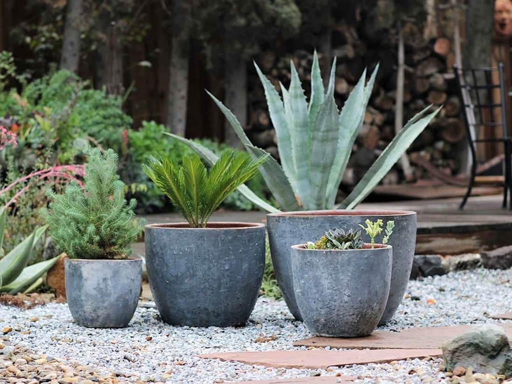 RIMLESS PARCO PLANTER, GRAPHITE, SET OF 4 - 23.0" X 19.0", 19.0" X 15.0", 15.0" X 13.0", 11.5" X 10.5"