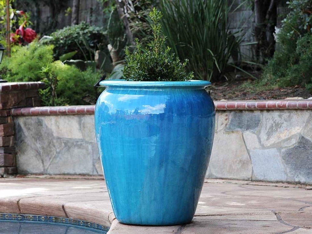 URN SMOOTH FINISHED, FALLING AQUA, X-LARGE - 32.5" X 36.5"