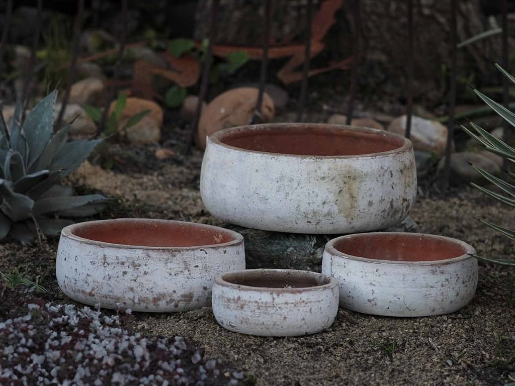 TUSCAN VILLAGE HAND THROWN SMOOTH BOWLS, HEIRLOOM WHITE, SET OF 4 - 12.5" X 4.5", 10.0" X 3.5", 8.0" X 3.0", 6.5" X 2.5"