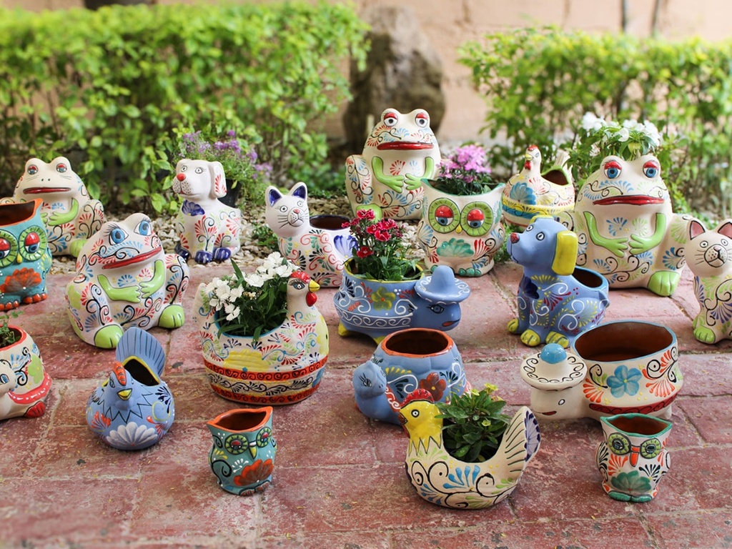 [BP-26-0835] TIERRA LUZ CRATE ANIMALBOWL PLANTER