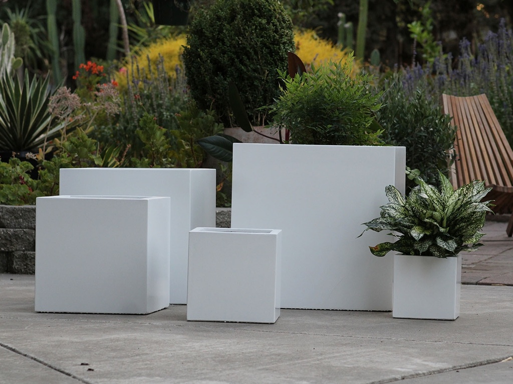 CUBE PLANTER, PURE WHITE, SET OF 5-23.5"x23.5"x23.5", 19.5"x19.5"x19.5", 15.5"x15.5"x15.5", 12"x12"x12", 10"x10"x10"
