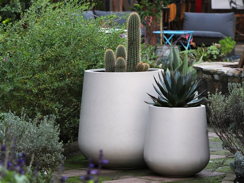 [FG-3121EST-S2] TRUNK MID PLANER, ECOSTONE TAN, SET OF 2- 26"X26.5", 17.5"X18"