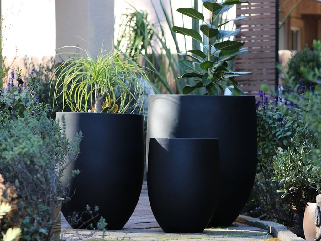 [FG-3166BLK-S3] MILANO TALL PLANTER, BLACK, SET OF 3- 26"X32", 20.5"X27", 16"X21.5"