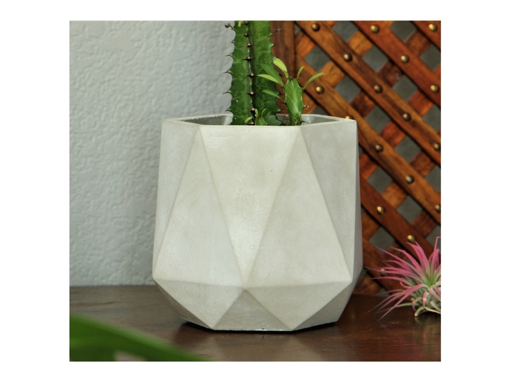 [IC-0541PCC-C6] GEOMETRY SKYLINE TUMBLER PLANTER, POLISHED CONCRETE, 6.5"x6", SOLD IN CASE OF 6