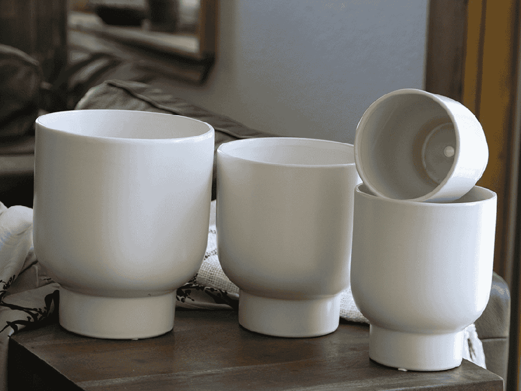 MONSTERA CACHE POT, MATTE WHITE, 6.5"X7.5", SOLD IN CASE OF 8