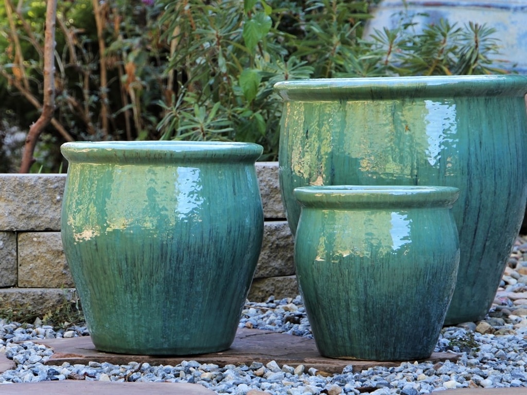 STANDARD GARDEN POT,ROUND PLANTER, RUSTY GREEN, SET OF 3 - 17.5" X 17.5", 14" X 14", 10" X 10.5"