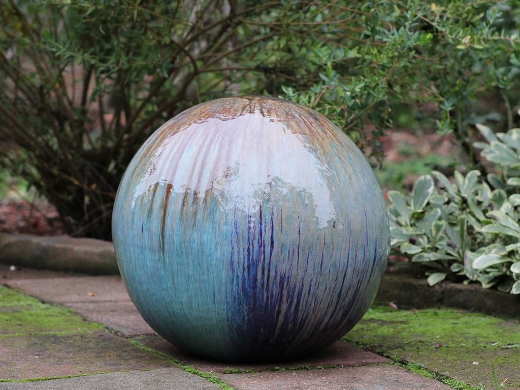 DECORATIVE SPHERE, RED COPPER ON VIOLET, 16"