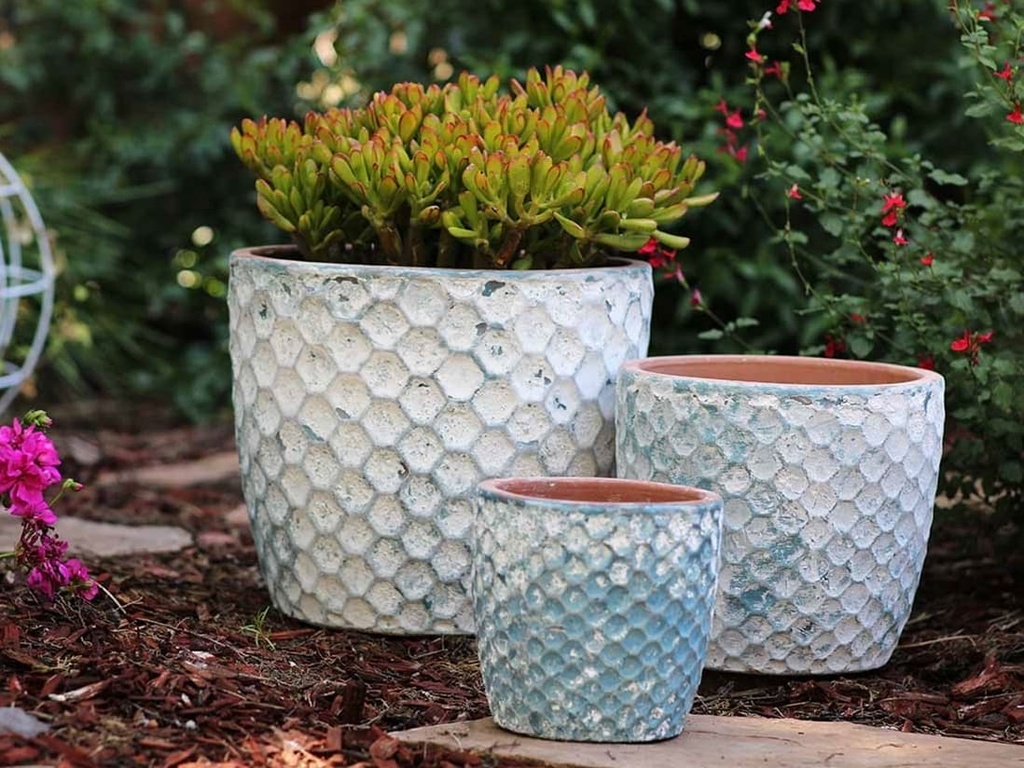 [PV-CGT2645AGB-S3] EGG HEXAGON HANDTHROWN, AEGEAN BLUE, SET OF 3- 15"X12.5", 11"X9.5", 7.5"X7"