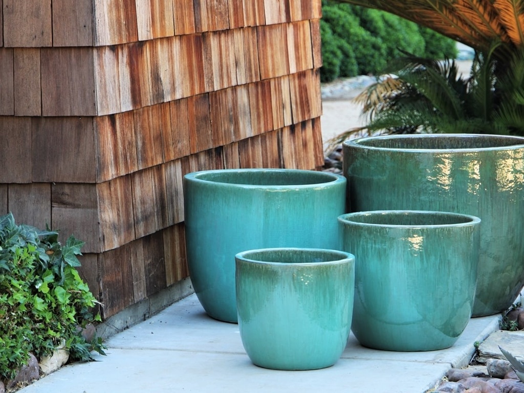 EGG SHELL POTS, GREEN STREAM, SET OF 4  22.5" X 18.0", 17.5" X 15.0", 14.0" X 12.0", 11.5" X 12.0"