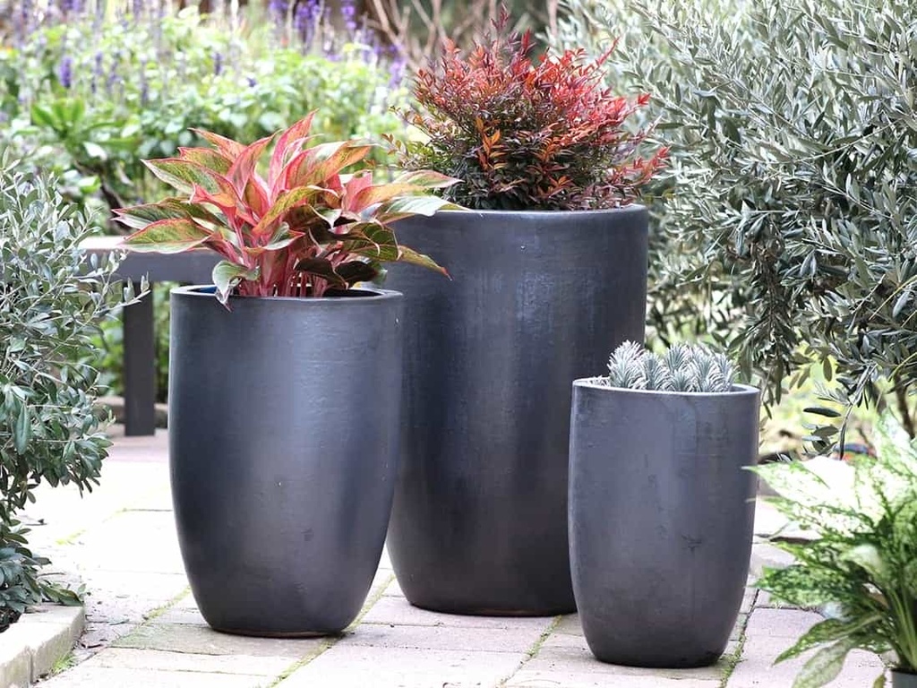 MID HEIGHT BARREL PLANTER, MATTE BLACK, SET OF 3- 18.0"x26.0", 14.0"x20.5", 11.5"x16.5"