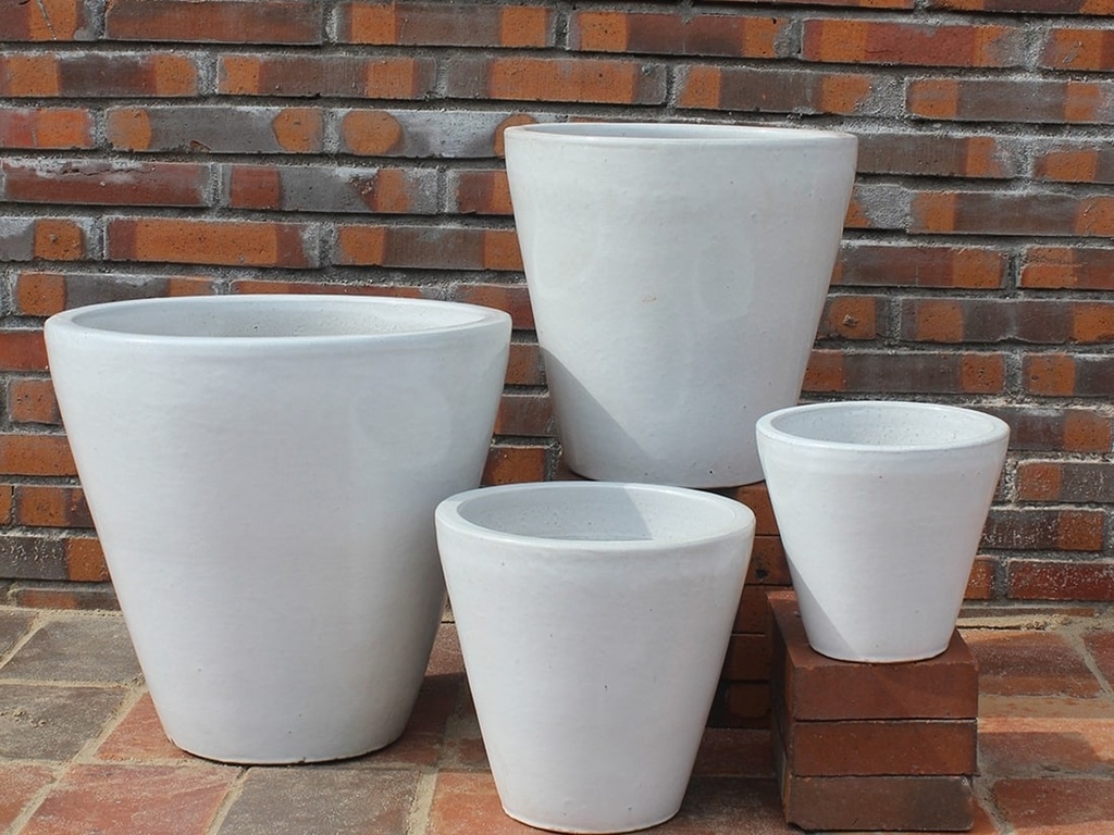 TAPERED CYLINDRICAL PLANTER, WHITE WHITE, SET OF 4 - 19.0" X 19.0", 15.5" X 15.5", 11.5" X 11.5", 9.0" X 9.0"