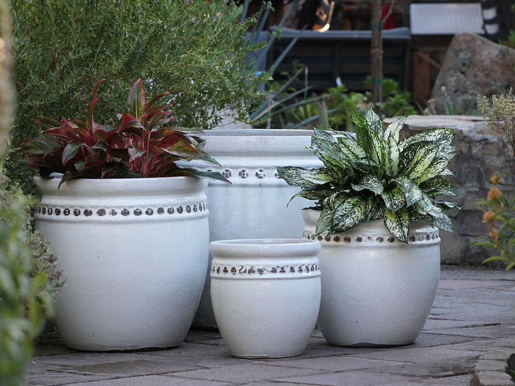 [PV-LB566WWH-S4] LARGE DECOR PLANTER, WHITE WHITE , SET OF 4- 24"X22"; 19"X19"; 15.5"X15"; 12"X12"