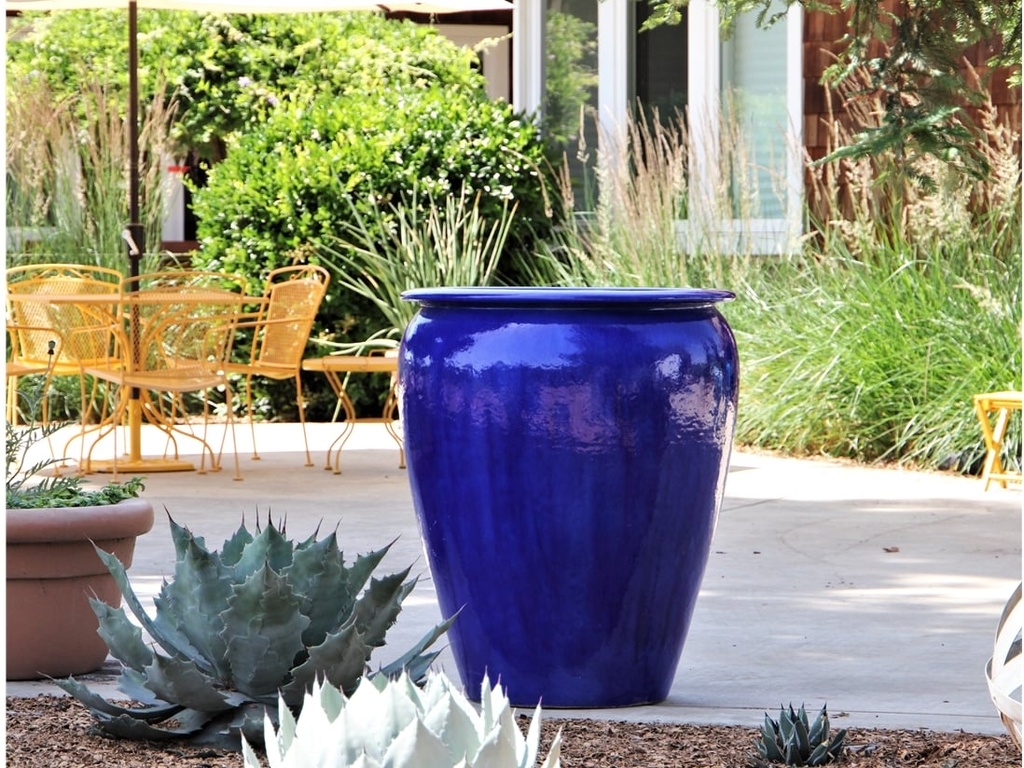 [PV-LB569FB-XL] URN SMOOTH FINISHED, FALLING BLUE, X-LARGE - 32.5" X 36.5"