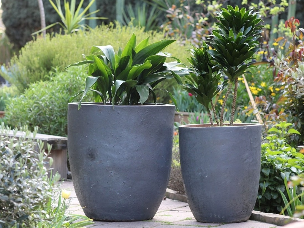 [PV-TS0124GPH-S2] RIMLESS PARCO ALTO PLANTER, GRAPHITE, SET OF 2 - 25.0" X 29.0", 19.0" X 25.0"
