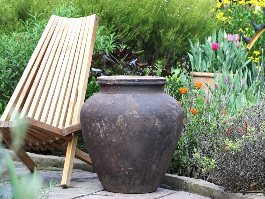 HYDRIA JAR, MOCHA RED, 20.0"X21.0"