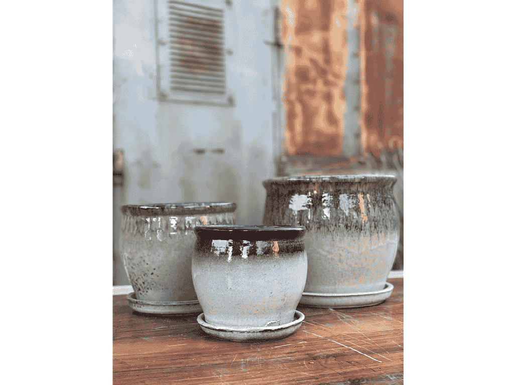 GOBLET PLANTER WITH ATTACHED SAUCER, MOCHA, 12.5"X11.0"