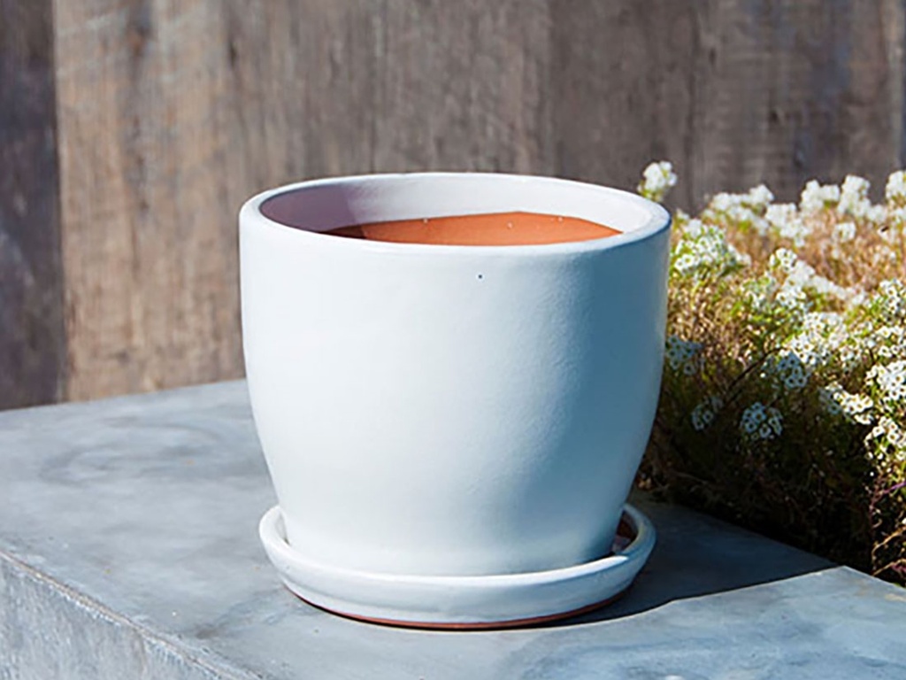 LILY INDOOR PLANTER WITH ATTACHED SAUCER SIZE B, WHITE SPECKLE, 6.0"x5.5" (SOLD IN CASE OF 4)