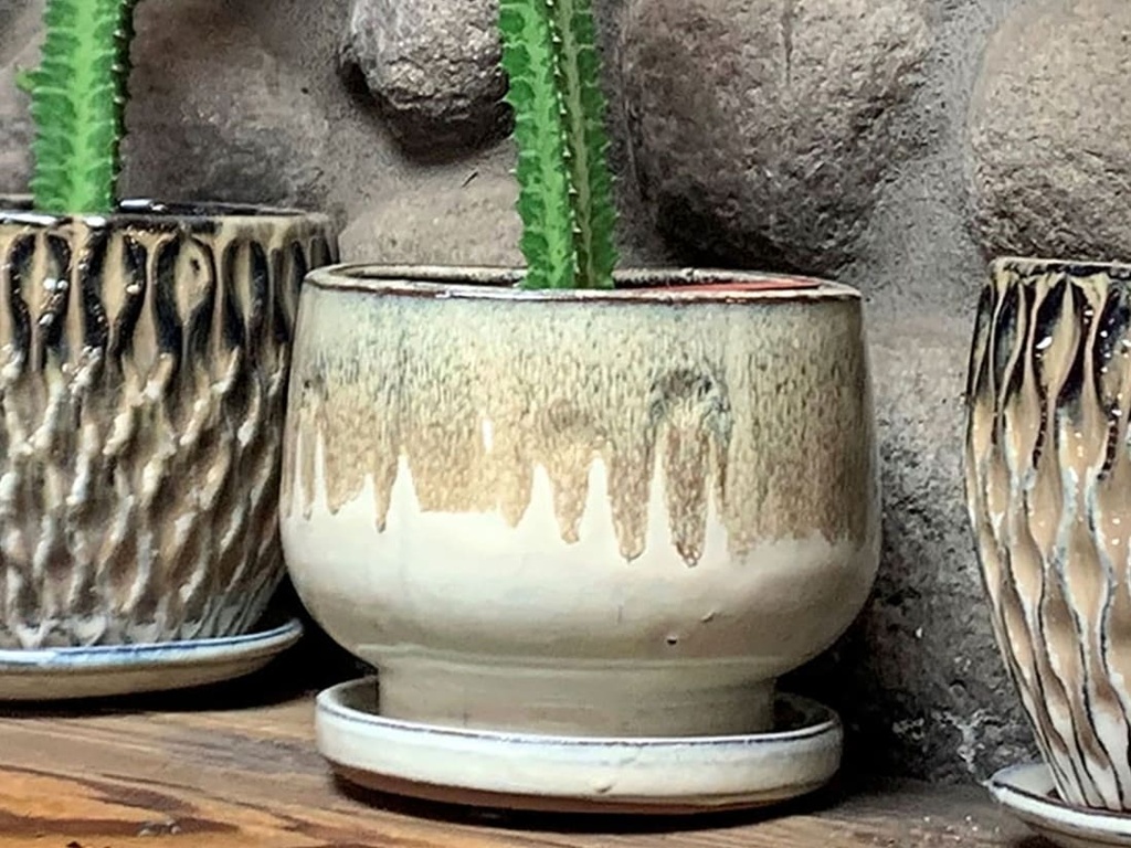 [PY-I1236MCH-B-C6] FINGER POT WITH ATTACHED SAUCERS, MOCHA, SIZE B, 5.5"x5.0"4.5" (SOLD IN CASE OF 6)