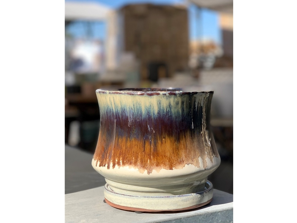 LILY POT WITH ATTACHED SAUCER, MOCHA, SIZE A, 7.5"X6.5" (SOLD IN CASE OF 4)