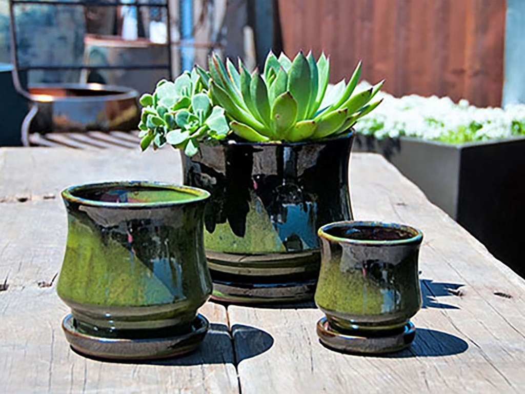 [PY-I1386TGN-C-C8] LILY POT WITH ATTACHED SAUCER, TROPICAL GREEN, SIZE C, 4.0"X4.0" (SOLD IN CASE OF 8)