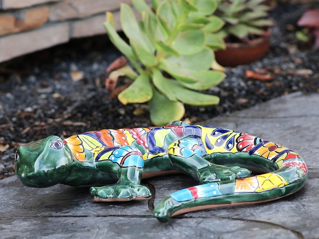 LARGE SALAMANDER, 10.5" x 14.5" x 3"