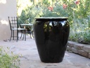URN SMOOTH FINISHED, BLACK, X-LARGE - 32.5" X 36.5"